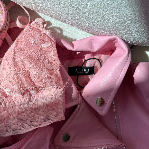 Girly clothing bundle - Picture 5 of 6